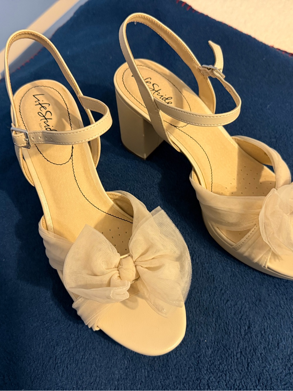 Life Stride Cream Tulle Bow Block Heel Sandals